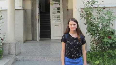СВАКА ЧАСТ: Наталија је ученица седмог разреда и најбоља је математичарка СВАКА ЧАСТ: Наталија је ученица седмог разреда и најбоља је математичарка