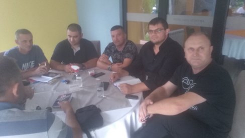 СИНДИКАТ СРПСКЕ ПОЛИЦИЈЕ У ЗАПАДНОЈ СРБИЈИ: Бране права-знају обавезе! СИНДИКАТ СРПСКЕ ПОЛИЦИЈЕ У ЗАПАДНОЈ СРБИЈИ: Бране права-знају обавезе!