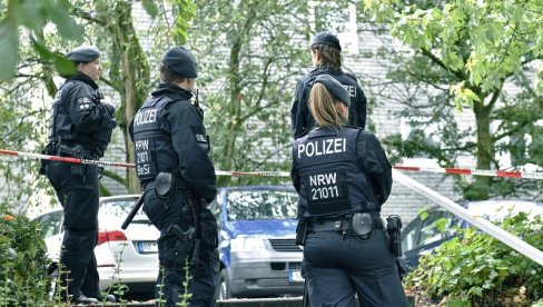 OBUSTAVLJENA POTRAGA ZA MALIM ARIJANOM (6): Nestao pre sedam dana, od sutra će policija raditi po drugom sistemu OBUSTAVLJENA POTRAGA ZA MALIM ARIJANOM (6): Nestao pre sedam dana, od sutra će policija raditi po drugom sistemu