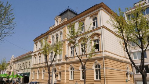 ЛЕКСИЛИЈУМ У КАФИ ПРЕД ИЗБОРЕ: Поднете кривичне пријаве против Душана Петровића, Валентине Ловрин Јевтић и Саве Враштановића ЛЕКСИЛИЈУМ У КАФИ ПРЕД ИЗБОРЕ: Поднете кривичне пријаве против Душана Петровића, Валентине Ловрин Јевтић и Саве Враштановића