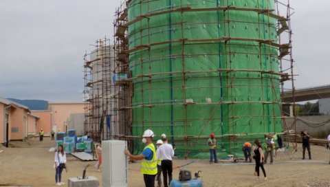 ЛЕСКОВАЦ ПРВИ У СРБИЈИ: Добија систем за управљање отпадним водама, постројења ће се напајати енергијом из биогаса ЛЕСКОВАЦ ПРВИ У СРБИЈИ: Добија систем за управљање отпадним водама, постројења ће се напајати енергијом из биогаса