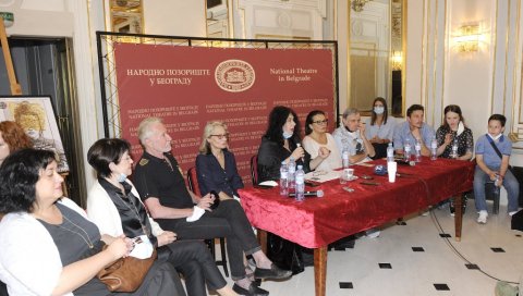 ПРВА ПРЕМИЈЕРА У НАРОДНОМ ПОЗОРИШТУ: “Васа Железнова“ посвета Горком ПРВА ПРЕМИЈЕРА У НАРОДНОМ ПОЗОРИШТУ: “Васа Железнова“ посвета Горком