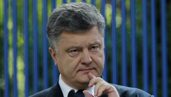 БИВШИ УКРАЈИНСКИ ПРЕДСЕДНИК ПОРОШЕНКО: Путину не треба веровати, прво Украјину у НАТО, па онда преговори с Русијом