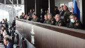 FINALNA TRKA “TENKOVSKOG BIATLONA”: Prisustvovali ministri Vulin i Šojgu FINALNA TRKA “TENKOVSKOG BIATLONA”: Prisustvovali ministri Vulin i Šojgu