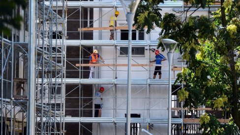 U PLANU GRADNJA 8.000 STANOVA U BEOGRADU: Do septembra izdato 2.446 građevinskih dozvola, evo gde će da se zida U PLANU GRADNJA 8.000 STANOVA U BEOGRADU: Do septembra izdato 2.446 građevinskih dozvola, evo gde će da se zida