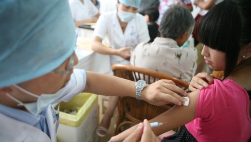 JUŽNOAFRIČKI VIRUS NAJOTPORNIJI: Naučnici sumnjaju da vakcine protiv kovida mogu da se upotrebe u svim delovima sveta JUŽNOAFRIČKI VIRUS NAJOTPORNIJI: Naučnici sumnjaju da vakcine protiv kovida mogu da se upotrebe u svim delovima sveta