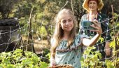 SOFIJINE AVANTURE U STAROM GRADU: Snimanje filma Raše Andrića nastavljeno na Hvaru SOFIJINE AVANTURE U STAROM GRADU: Snimanje filma Raše Andrića nastavljeno na Hvaru