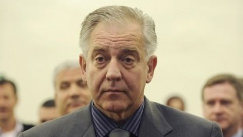 ПОТВРЂЕНА ПРЕСУДА ИВИ САНАДЕРУ: Бившем премијеру Хрватске шест година затвора због мита у случају ИНА-МОЛ ПОТВРЂЕНА ПРЕСУДА ИВИ САНАДЕРУ: Бившем премијеру Хрватске шест година затвора због мита у случају ИНА-МОЛ
