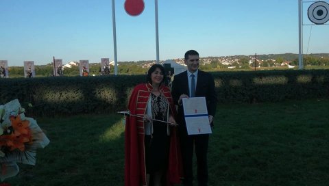 ПРВИ ПУТ У ИСТОРИЈИ ТИТУЛА ВИТЕЗА ЖЕНИ: Др Марија Здравковић почасни витез 57. Љубичевских коњичких игара ПРВИ ПУТ У ИСТОРИЈИ ТИТУЛА ВИТЕЗА ЖЕНИ: Др Марија Здравковић почасни витез 57. Љубичевских коњичких игара