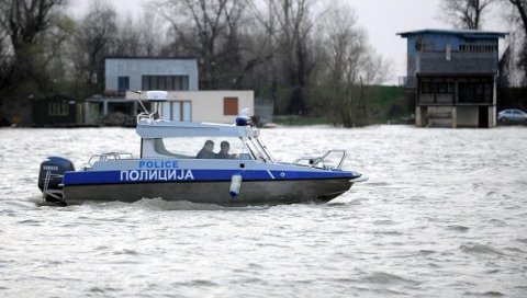 ТРАГИЧАН КРАЈ ПОТРАГЕ: Роници пронашли тело седмогодишње девојчице нестале у Тиси ТРАГИЧАН КРАЈ ПОТРАГЕ: Роници пронашли тело седмогодишње девојчице нестале у Тиси