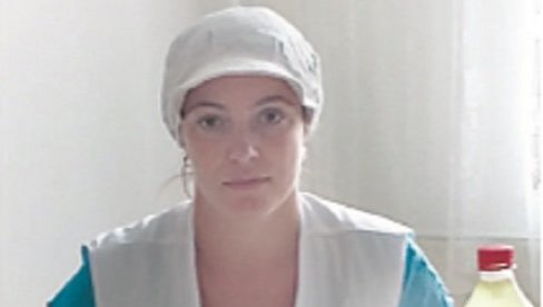 КОЗЈИ СИР ИЗ САМИРИНИХ ВРЕДНИХ РУКУ: Производи Фазлића из Милешеве на трпезама целе бивше Југославије КОЗЈИ СИР ИЗ САМИРИНИХ ВРЕДНИХ РУКУ: Производи Фазлића из Милешеве на трпезама целе бивше Југославије