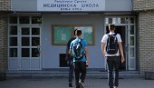 ЦЕЛО ОДЕЉЕЊЕ У ИЗОЛАЦИЈИ: Ученица Медицинске школе у Бањалуци заражена короном ЦЕЛО ОДЕЉЕЊЕ У ИЗОЛАЦИЈИ: Ученица Медицинске школе у Бањалуци заражена короном