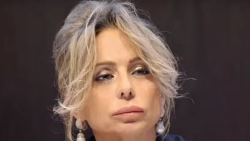 НОВИ ШОК ЗА БОЛЕСНОГ БЕРЛУСКОНИЈА: На корону позитивна и најстарија ћерка Марина НОВИ ШОК ЗА БОЛЕСНОГ БЕРЛУСКОНИЈА: На корону позитивна и најстарија ћерка Марина