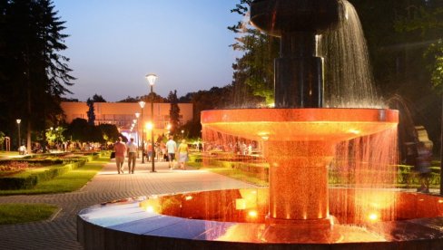 ЗА ЉУБИТЕЉЕ КЛАСИКЕ: Концерт у Замку културе у Врњачкој Бањи ЗА ЉУБИТЕЉЕ КЛАСИКЕ: Концерт у Замку културе у Врњачкој Бањи