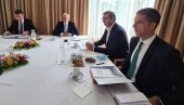 PREDSEDNIK VUČIĆ IZ BRISELA: Važno je da više ne bude bilo kakvih taksi PREDSEDNIK VUČIĆ IZ BRISELA: Važno je da više ne bude bilo kakvih taksi