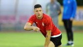 LUKA JOVIĆ PONOVO NA MARAKANI: Crvena zvezda na velikom izazovu pred Ligu šampiona LUKA JOVIĆ PONOVO NA MARAKANI: Crvena zvezda na velikom izazovu pred Ligu šampiona