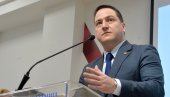 ТРИ ЦЕНТРА ЗА ИНКЛУЗИВНО ОБРАЗОВАЊЕ: Додатна подршка у учењу деци са сметњама у развоју ТРИ ЦЕНТРА ЗА ИНКЛУЗИВНО ОБРАЗОВАЊЕ: Додатна подршка у учењу деци са сметњама у развоју