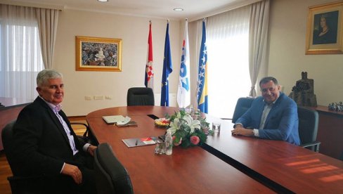 BEZ SNSD I HDZ BiH NEMA PROMENE VLASTI: Milorad Dodik i Dragan Čović u Mostaru potvrdili dalje partnerstvo BEZ SNSD I HDZ BiH NEMA PROMENE VLASTI: Milorad Dodik i Dragan Čović u Mostaru potvrdili dalje partnerstvo