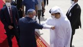 ТРАМПОВ ПЛАН ЗА МИР НА БЛИСКОМ ИСТОКУ: Израел и УАЕ потписују споразум у Белој кући ТРАМПОВ ПЛАН ЗА МИР НА БЛИСКОМ ИСТОКУ: Израел и УАЕ потписују споразум у Белој кући