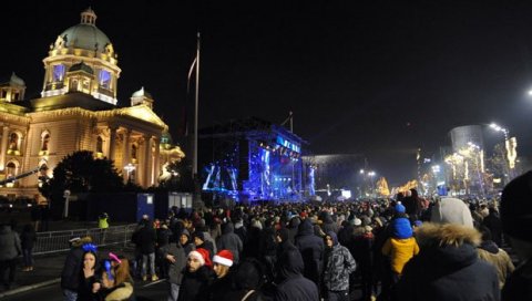 МЕРЕ ЗА ДОЧЕК НОВЕ ГОДИНЕ У БЕОГРАДУ: Организовани пунктови за невакцинисане, тестови бесплатни МЕРЕ ЗА ДОЧЕК НОВЕ ГОДИНЕ У БЕОГРАДУ: Организовани пунктови за невакцинисане, тестови бесплатни