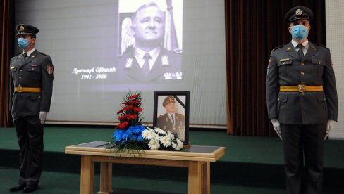 ОДРЖАНА КОМЕМОРАЦИЈА: Поводом смрти генерала Ојданића ОДРЖАНА КОМЕМОРАЦИЈА: Поводом смрти генерала Ојданића