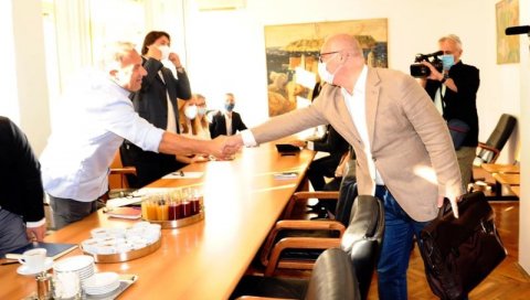 ВЕСИЋ: Најтежа финансијска ситуација у Старом граду, Град ће помоћи ВЕСИЋ: Најтежа финансијска ситуација у Старом граду, Град ће помоћи