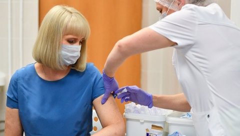 СВАКО КО СЕ ВАКЦИНИСАО ОВО МОРА ДА ЗНА: Упутство шта можете да радите након имунизације, а шта није дозвољено СВАКО КО СЕ ВАКЦИНИСАО ОВО МОРА ДА ЗНА: Упутство шта можете да радите након имунизације, а шта није дозвољено
