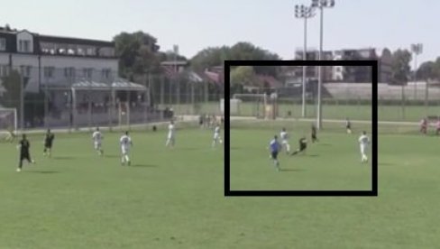 FUDBALSKO REMEK DELO: Grobari, jeste li videli? Gol za TV špice Partizanovog bisera (VIDEO) FUDBALSKO REMEK DELO: Grobari, jeste li videli? Gol za TV špice Partizanovog bisera (VIDEO)