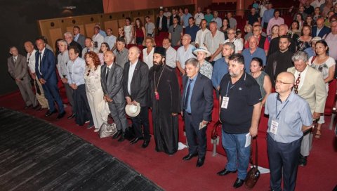 ГРАМАТЕ ОД ЛАВРЕНТИЈА: Видовданска лоза сутра у Крагујевцу ГРАМАТЕ ОД ЛАВРЕНТИЈА: Видовданска лоза сутра у Крагујевцу
