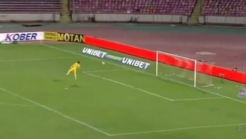 PREVARA VEKA - LAŽNA VEST: Dinamo iz Bukurešta demantovao da je brat blizanac igrao umesto njihovog igrača PREVARA VEKA - LAŽNA VEST: Dinamo iz Bukurešta demantovao da je brat blizanac igrao umesto njihovog igrača