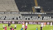 TRANSPARENT GROBARA: Navijači Partizana poručili legendama šta traže od njih (FOTO) TRANSPARENT GROBARA: Navijači Partizana poručili legendama šta traže od njih (FOTO)