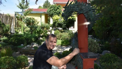 ЈАПАНСКИ ВРТ У СРЕД БАНАТА: Роберт Остер из Кикинде има чудан хоби ЈАПАНСКИ ВРТ У СРЕД БАНАТА: Роберт Остер из Кикинде има чудан хоби