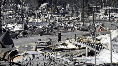 MASOVNA EVAKUACIJA U OREGONU: Tramp ide u Kaliforniju MASOVNA EVAKUACIJA U OREGONU: Tramp ide u Kaliforniju