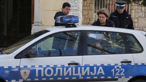 KRALJICA DŽEPAROŠA: Pritvorena na psihijatriji KRALJICA DŽEPAROŠA: Pritvorena na psihijatriji