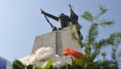 СЕЋАЊЕ НА СОЛУНЦЕ: И у Краљеву обележена годишњица пробоја Солунског фронта СЕЋАЊЕ НА СОЛУНЦЕ: И у Краљеву обележена годишњица пробоја Солунског фронта