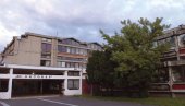 DOŠLO DO MEĐUSOBNOG ZARAŽAVANJA: Dva učenika pozitivna na koronu u ovoj beogradskoj školi DOŠLO DO MEĐUSOBNOG ZARAŽAVANJA: Dva učenika pozitivna na koronu u ovoj beogradskoj školi