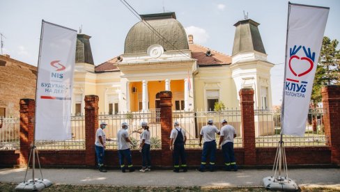 Kараван „Заједници заједно“ у Дому здравља у Кикинди (ФОТО) Kараван „Заједници заједно“ у Дому здравља у Кикинди (ФОТО)