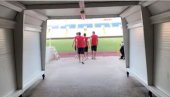 ЗВЕЗДА НА ТРЕНИНГУ: Завирите на ГСП стадион, овде ће црвено-бели играти против Омоније (ВИДЕО) ЗВЕЗДА НА ТРЕНИНГУ: Завирите на ГСП стадион, овде ће црвено-бели играти против Омоније (ВИДЕО)