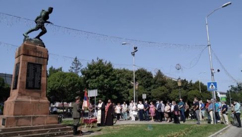 U ČAST SRPSKIH JUNAKA: Paraćin obeležio 102.godišnjicu proboja Solunskog fronta U ČAST SRPSKIH JUNAKA: Paraćin obeležio 102.godišnjicu proboja Solunskog fronta