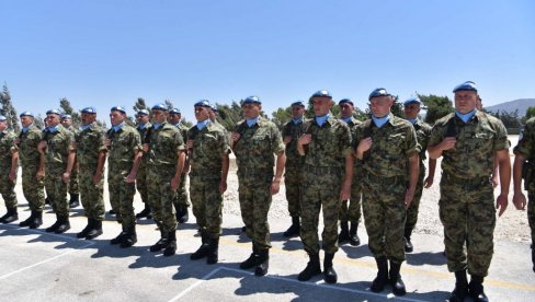 POVRATAK SRBA IZ MISIJA? Vlada bi uskoro mogla da razmotri učešće u mirovnim operacijama UN i EU POVRATAK SRBA IZ MISIJA? Vlada bi uskoro mogla da razmotri učešće u mirovnim operacijama UN i EU