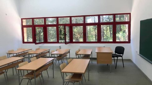 ОДЛУКА О ПОЧЕТКУ ШКОЛЕ У ЦРНОЈ ГОРИ: Родитељи и просветари апелују на државу - самостално одлучивање о настави током епидемије ОДЛУКА О ПОЧЕТКУ ШКОЛЕ У ЦРНОЈ ГОРИ: Родитељи и просветари апелују на државу - самостално одлучивање о настави током епидемије