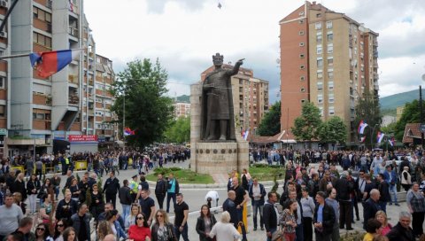 ЗАЈЕДНИЦУ СРПСКИХ ОПШТИНА ПОРЕДЕ СА КОРОНОМ: Због преговора у Бриселу се подигла прашина у Приштини - Албанци неће да испуне договорено ЗАЈЕДНИЦУ СРПСКИХ ОПШТИНА ПОРЕДЕ СА КОРОНОМ: Због преговора у Бриселу се подигла прашина у Приштини - Албанци неће да испуне договорено