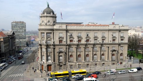 СПРЕМА СЕ СМЕНА МИНИСТАРА: Све гласнији позиви да се СНС обрачуна са учесницима у завери против Вучића СПРЕМА СЕ СМЕНА МИНИСТАРА: Све гласнији позиви да се СНС обрачуна са учесницима у завери против Вучића
