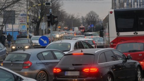КОНАЧНО ПРОШИРЕЊЕ УЛИЦЕ САВЕ МАШКОВИЋА: Радови на највећем саобраћајном чепу почињу за 60 дана? КОНАЧНО ПРОШИРЕЊЕ УЛИЦЕ САВЕ МАШКОВИЋА: Радови на највећем саобраћајном чепу почињу за 60 дана?
