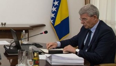 ПОСЛЕ СУСРЕТА СА РАМОМ: Џаферовић радикално променио став о малом Шенгену ПОСЛЕ СУСРЕТА СА РАМОМ: Џаферовић радикално променио став о малом Шенгену