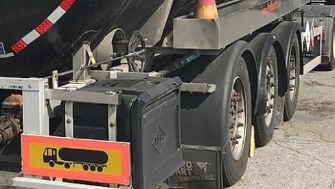 PRETAKALI 56 TONA NAFTE: Saslušana dvojica uhapšenih na Paliluli PRETAKALI 56 TONA NAFTE: Saslušana dvojica uhapšenih na Paliluli