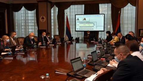 ВЛАДА РЕПУБЛИКЕ СРПСКЕ О АЕРОДРОМУ У ТРЕБИЊУ: Повезивање Српске са Србијом и европским дестинацијама ВЛАДА РЕПУБЛИКЕ СРПСКЕ О АЕРОДРОМУ У ТРЕБИЊУ: Повезивање Српске са Србијом и европским дестинацијама