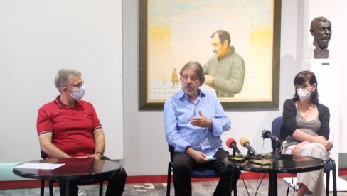 ЗОРАН ЈЕ БИО ГЛУМЧИНА: Милан Цаци Михаиловић о документарцу о непоновљивом Радмиловићу (ФОТО) ЗОРАН ЈЕ БИО ГЛУМЧИНА: Милан Цаци Михаиловић о документарцу о непоновљивом Радмиловићу (ФОТО)