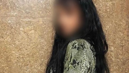 OVO JE DEVOJKA KOJU JE UDARIO VOZ KOD SMEDEREVA: Pričala telefonom sa dečkom, a onda se veza prekinula - on zatekao užas na pruzi OVO JE DEVOJKA KOJU JE UDARIO VOZ KOD SMEDEREVA: Pričala telefonom sa dečkom, a onda se veza prekinula - on zatekao užas na pruzi