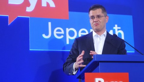 СВЕ МАЊЕ ПРИСУТНИХ НА САСТАНЦИМА ДЕЛА ОПОЗИЦИЈЕ: Јеремић хоће да јача странку СВЕ МАЊЕ ПРИСУТНИХ НА САСТАНЦИМА ДЕЛА ОПОЗИЦИЈЕ: Јеремић хоће да јача странку
